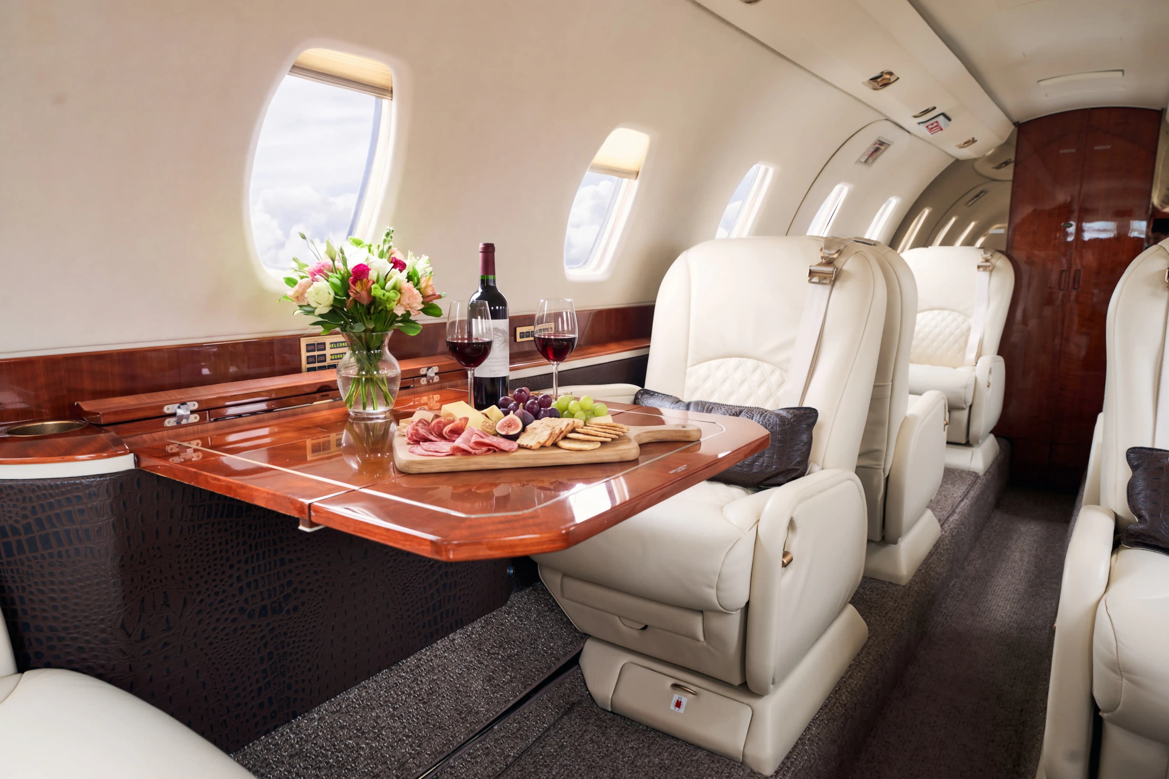 Citation X cabin refreshment setup