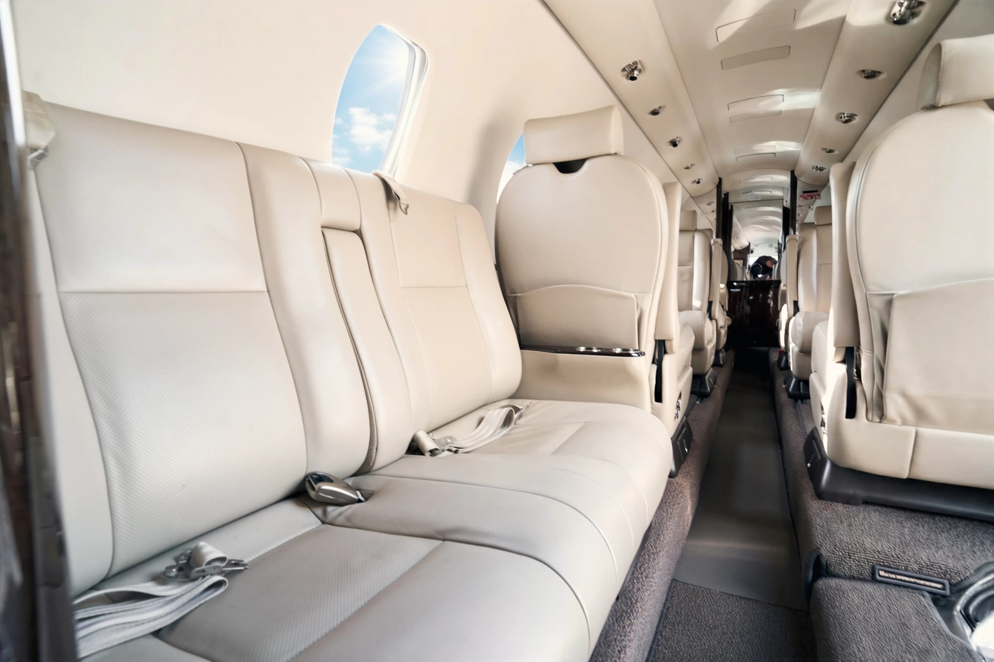 Citation XLS couch